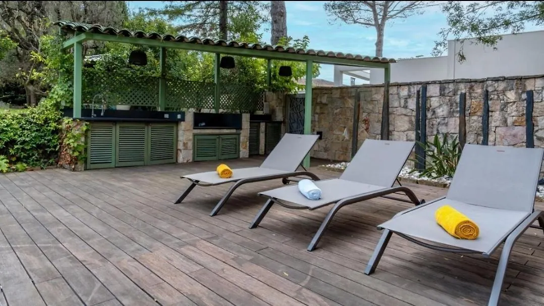 Charming Villa Mougins 0*,  França